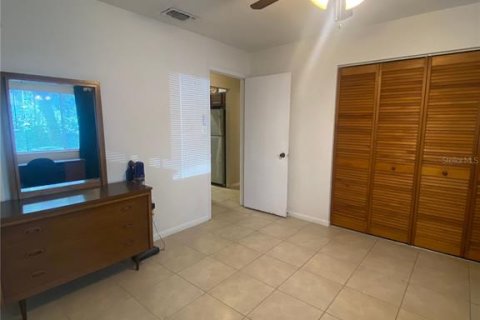 Condominio en alquiler en Gainesville, Florida, 3 dormitorios, 127.83 m2 № 1751657 - foto 11