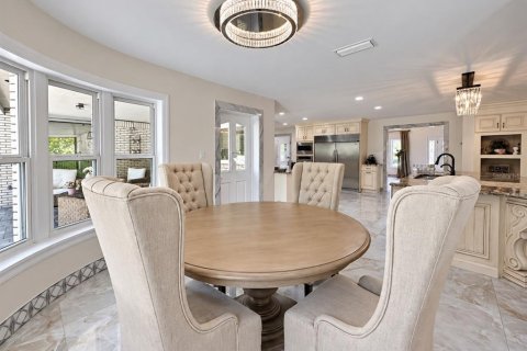 Villa ou maison à vendre à Valrico, Floride: 6 chambres, 627.93 m2 № 2396701 - photo 17