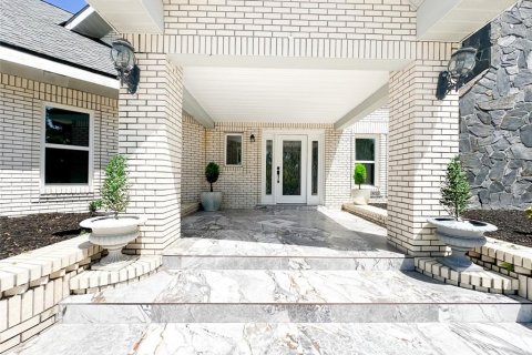 Villa ou maison à vendre à Valrico, Floride: 6 chambres, 627.93 m2 № 2396701 - photo 6