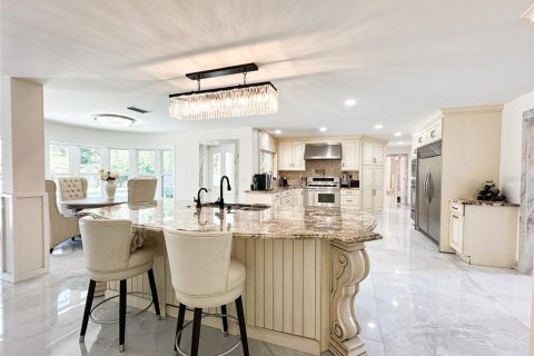 Villa ou maison à vendre à Valrico, Floride: 6 chambres, 627.93 m2 № 2396701 - photo 15