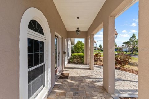Casa en venta en Saint Petersburg, Florida, 5 dormitorios, 252.88 m2 № 1666082 - foto 3