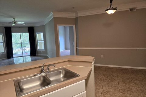 Condominio en alquiler en Sarasota, Florida, 2 dormitorios, 119.75 m2 № 1849899 - foto 4