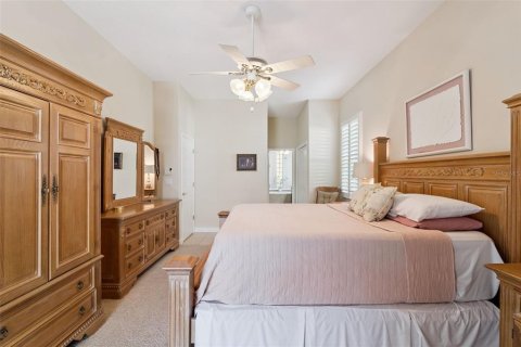 House in Mount Dora, Florida 4 bedrooms, 236.34 sq.m. № 2218507 - photo 24