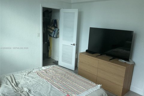 Copropriété à louer à North Bay Village, Floride: 1 chambre, 76.64 m2 № 2390433 - photo 7