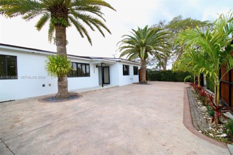 Casa en venta en Homestead, Florida, 3 dormitorios, 147.25 m2 № 2033596 - foto 30