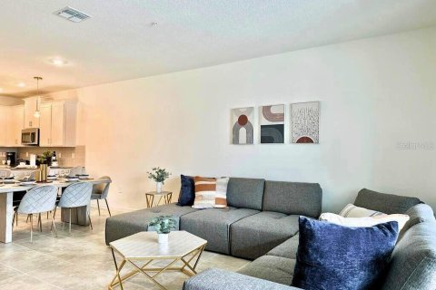 Condominio en alquiler en Davenport, Florida, 3 dormitorios, 166.11 m2 № 1915825 - foto 14