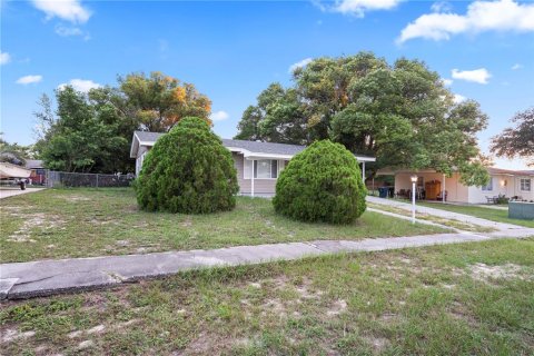 Casa en alquiler en Spring Hill, Florida, 2 dormitorios, 80.27 m2 № 1903331 - foto 7