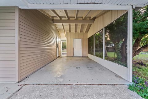 Casa en alquiler en Spring Hill, Florida, 2 dormitorios, 80.27 m2 № 1903331 - foto 25