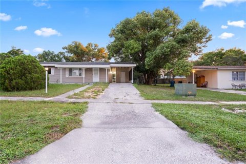 Casa en alquiler en Spring Hill, Florida, 2 dormitorios, 80.27 m2 № 1903331 - foto 2