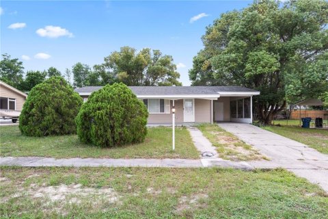 Casa en alquiler en Spring Hill, Florida, 2 dormitorios, 80.27 m2 № 1903331 - foto 3