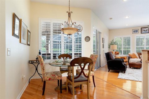 Villa ou maison à vendre à Lake Mary, Floride: 4 chambres, 261.33 m2 № 2356733 - photo 4
