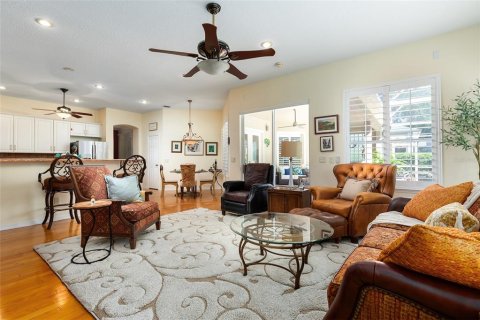 Villa ou maison à vendre à Lake Mary, Floride: 4 chambres, 261.33 m2 № 2356733 - photo 13