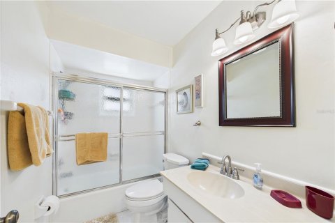 Купить виллу или дом в Сарасота, Флорида 9 комнат, 136.38м2, № 1800036 - фото 29