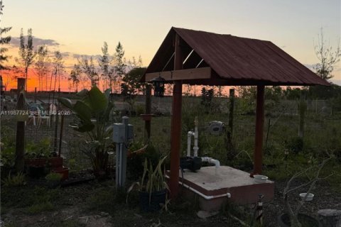 Купить коммерческую недвижимость в Майами, Флорида № 2057795 - фото 27