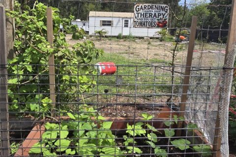 Купить коммерческую недвижимость в Майами, Флорида № 2057795 - фото 18