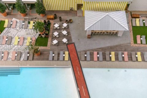 Condo in Miami, Florida, 1 bedroom  № 1933998 - photo 14