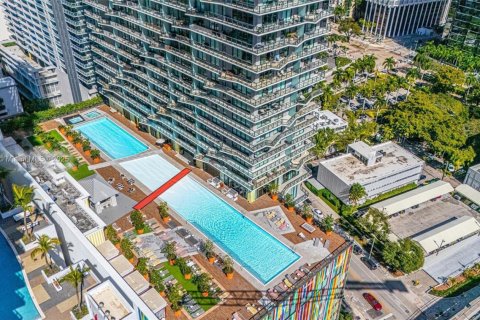 Condo in Miami, Florida, 1 bedroom  № 1933998 - photo 2