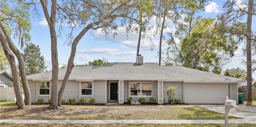 House in Longwood, Florida 4 bedrooms, 170.01 sq.m. № 1519325