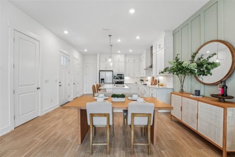 Touwnhouse à vendre à Jacksonville, Floride: 3 chambres, 158.77 m2 № 2348297 - photo 9
