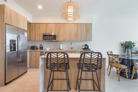 Condominio en venta en Miami, Florida, 1 dormitorio, 65.03 m2 № 1985665 - foto 6