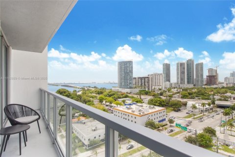 Condominio en venta en Miami, Florida, 1 dormitorio, 65.03 m2 № 1985665 - foto 8