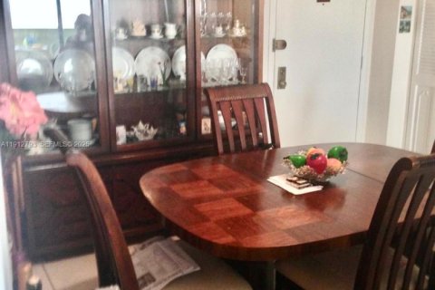 Купить кондоминиум в Майами-Бич, Флорида 2 спальни, 81.2м2, № 1985736 - фото 7