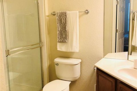 Condo in Orlando, Florida, 3 bedrooms  № 1628919 - photo 8