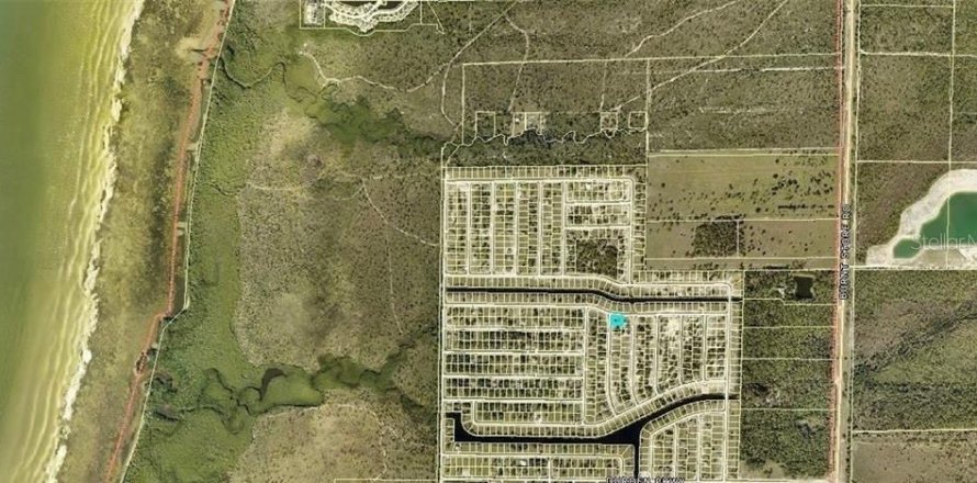 Land in Cape Coral, Florida № 2160778