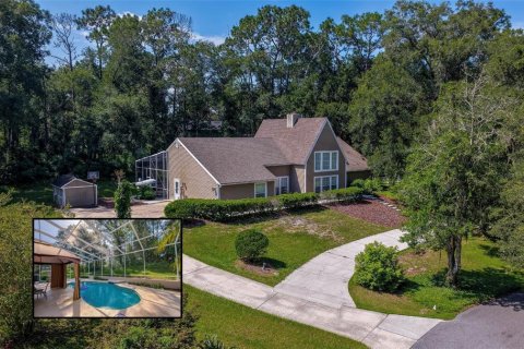 Villa ou maison à DeLand, Floride 6 chambres, 350.52 m2 № 2329702