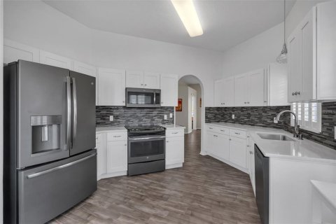 Casa en venta en Davenport, Florida, 2 dormitorios, 143.26 m2 № 2238783 - foto 15