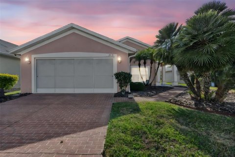 House in Davenport, Florida 2 bedrooms, 143.26 sq.m. № 2238783
