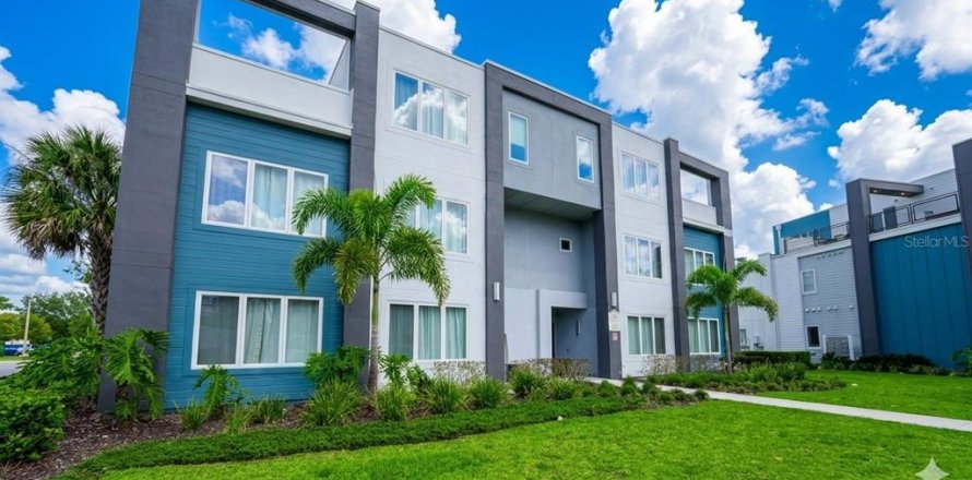 Condo in Four Corners, Florida, 3 bedrooms № 2100956