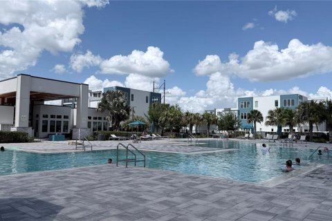 Condo in Four Corners, Florida, 3 bedrooms № 2100956 - photo 13