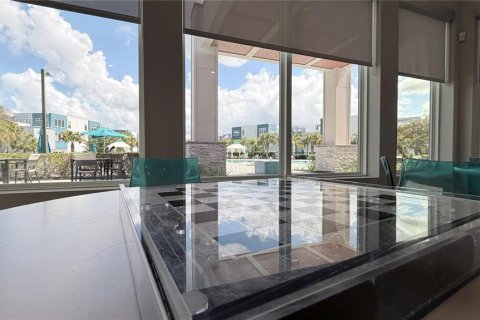 Condo in Four Corners, Florida, 3 bedrooms № 2100956 - photo 17