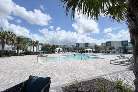 Condo in Four Corners, Florida, 3 bedrooms № 2100956 - photo 10