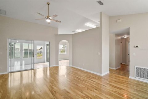 Casa en venta en Summerfield, Florida, 3 dormitorios, 161.09 m2 № 1556462 - foto 5