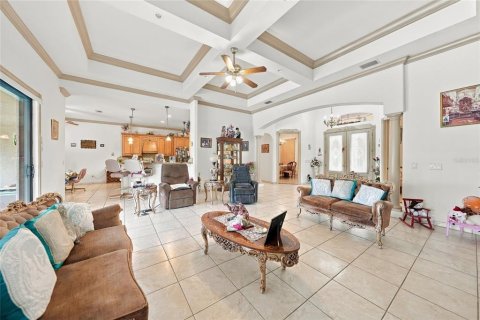 Villa ou maison à vendre à Port Charlotte, Floride: 4 chambres, 294.41 m2 № 2405621 - photo 11