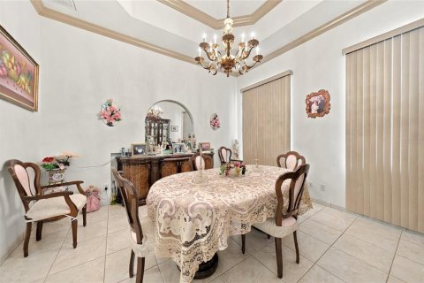 Villa ou maison à vendre à Port Charlotte, Floride: 4 chambres, 294.41 m2 № 2405621 - photo 15