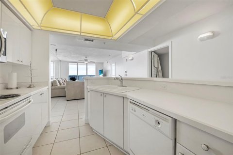 Купить кондоминиум в Понс-Инлет, Флорида 6 комнат, 129.6м2, № 1718788 - фото 13