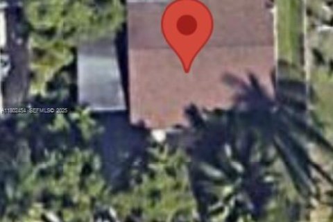 Villa ou maison à vendre à Hollywood, Floride: 2 chambres, 66.89 m2 № 1758817 - photo 15