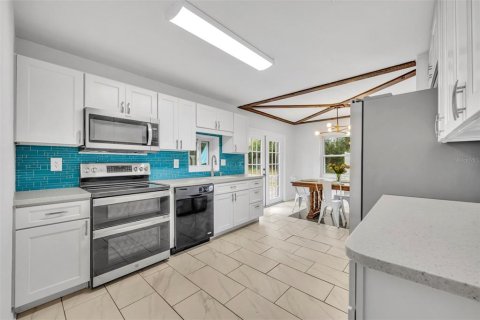 Купить виллу или дом в Деланд, Флорида 3 комнаты, 174.93м2, № 2103782 - фото 9
