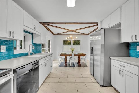 Купить виллу или дом в Деланд, Флорида 3 комнаты, 174.93м2, № 2103782 - фото 10