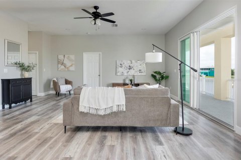 Casa en venta en Hernando Beach, Florida, 3 dormitorios, 151.43 m2 № 1736369 - foto 7