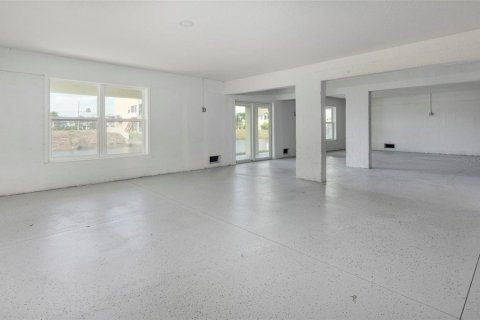 Casa en venta en Hernando Beach, Florida, 3 dormitorios, 151.43 m2 № 1736369 - foto 23