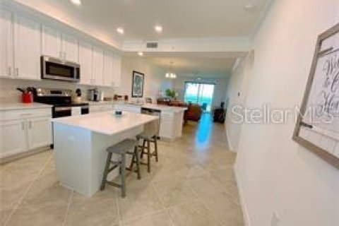 Copropriété à louer à Bradenton, Floride: 2 chambres, 104.14 m2 № 2387661 - photo 3
