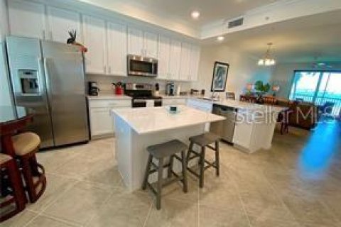 Copropriété à louer à Bradenton, Floride: 2 chambres, 104.14 m2 № 2387661 - photo 4