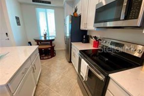 Copropriété à louer à Bradenton, Floride: 2 chambres, 104.14 m2 № 2387661 - photo 7