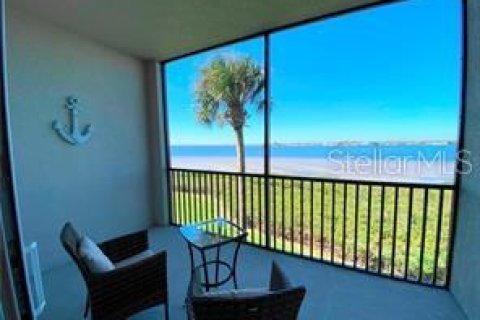 Copropriété à louer à Bradenton, Floride: 2 chambres, 104.14 m2 № 2387661 - photo 2