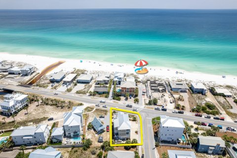 Villa ou maison à vendre à Santa Rosa Beach, Floride: 5 chambres, 248.98 m2 № 558618 - photo 1