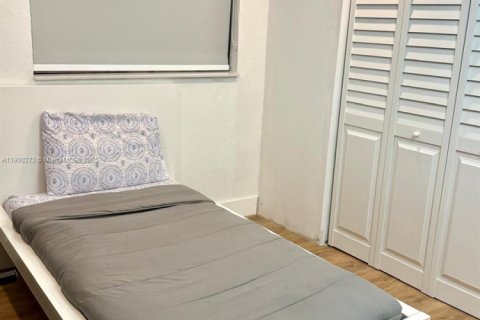 Снять в аренду виллу или дом в Майами, Флорида 4 спальни, 157.93м2, № 1952742 - фото 18